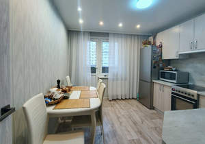 2-к квартира, вторичка, 60м2, 7/16 этаж