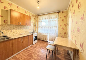 1-к квартира, вторичка, 40м2, 1/10 этаж