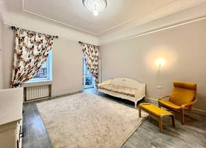 2-к квартира, вторичка, 77м2, 2/4 этаж