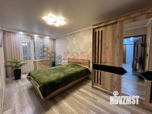 2-к квартира, вторичка, 52м2, 1/9 этаж