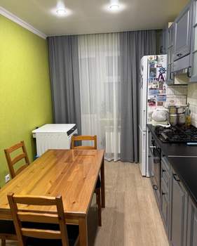 Студия квартира, вторичка, 71м2, 10/11 этаж