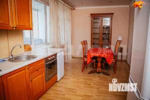 2-к квартира, вторичка, 102м2, 3/9 этаж