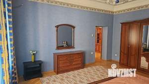 3-к квартира, вторичка, 100м2, 2/6 этаж