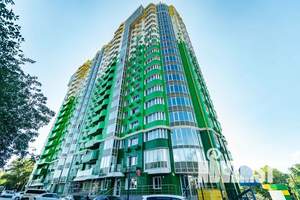 2-к квартира, вторичка, 87м2, 8/18 этаж