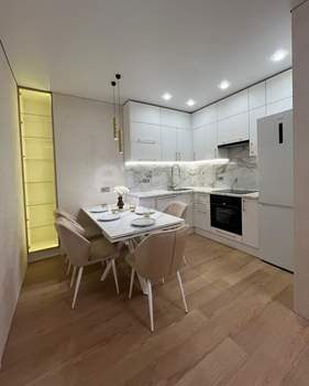 2-к квартира, вторичка, 57м2, 9/23 этаж