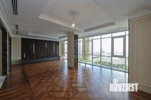 4-к квартира, вторичка, 170м2, 18/19 этаж