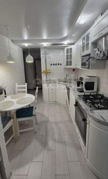 3-к квартира, вторичка, 58м2, 6/9 этаж