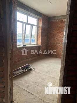 3-к квартира, вторичка, 235м2, 1/5 этаж