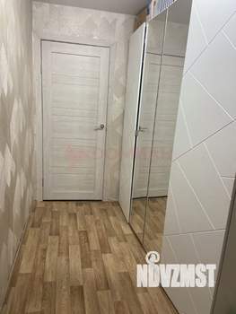 2-к квартира, вторичка, 42м2, 1/5 этаж