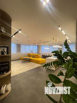 3-к квартира, вторичка, 101м2, 11/12 этаж