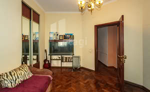 3-к квартира, вторичка, 63м2, 1/3 этаж