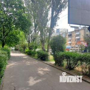 2-к квартира, вторичка, 60м2, 1/5 этаж
