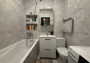 2-к квартира, вторичка, 45м2, 1/17 этаж