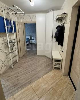 2-к квартира, вторичка, 54м2, 1/18 этаж