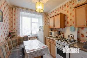 3-к квартира, вторичка, 60м2, 1/11 этаж