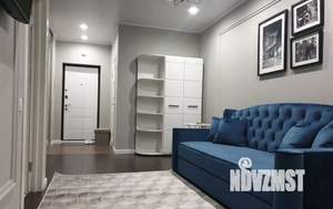 2-к квартира, вторичка, 45м2, 18/32 этаж