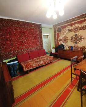 3-к квартира, вторичка, 52м2, 1/9 этаж