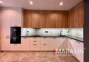 4-к квартира, вторичка, 108м2, 15/24 этаж