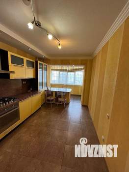 3-к квартира, вторичка, 84м2, 1/10 этаж