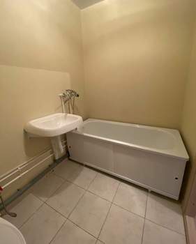 Студия квартира, вторичка, 28м2, 2/18 этаж