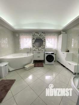 4-к квартира, вторичка, 127м2, 3/3 этаж