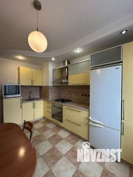 3-к квартира, вторичка, 63м2, 10/10 этаж