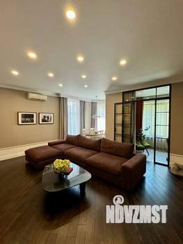 3-к квартира, вторичка, 130м2, 3/20 этаж