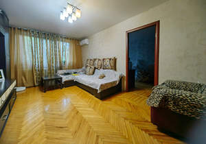 4-к квартира, вторичка, 97м2, 1/9 этаж