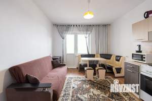 2-к квартира, вторичка, 42м2, 14/17 этаж