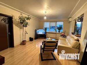 3-к квартира, вторичка, 80м2, 3/3 этаж