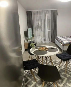 Студия квартира, вторичка, 42м2, 3/18 этаж