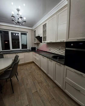 2-к квартира, вторичка, 56м2, 1/17 этаж