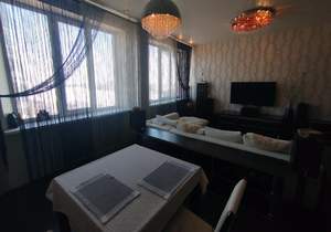 3-к квартира, вторичка, 100м2, 8/12 этаж