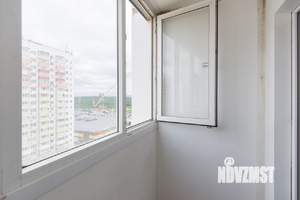 2-к квартира, вторичка, 64м2, 11/17 этаж