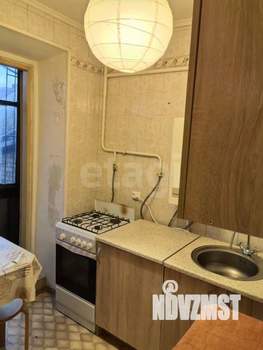 2-к квартира, вторичка, 42м2, 1/5 этаж