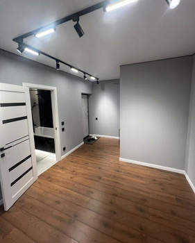 2-к квартира, вторичка, 58м2, 18/18 этаж