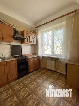 3-к квартира, вторичка, 58м2, 5/5 этаж