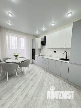 2-к квартира, вторичка, 60м2, 12/17 этаж