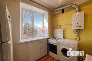 3-к квартира, вторичка, 63м2, 5/5 этаж