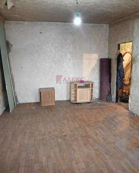 2-к квартира, вторичка, 45м2, 4/4 этаж