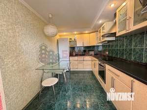 3-к квартира, вторичка, 80м2, 9/18 этаж