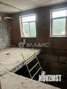 3-к квартира, вторичка, 235м2, 1/5 этаж