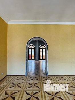 6-к квартира, вторичка, 152м2, 2/4 этаж