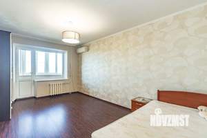 2-к квартира, вторичка, 56м2, 8/10 этаж