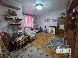 2-к квартира, вторичка, 54м2, 1/5 этаж