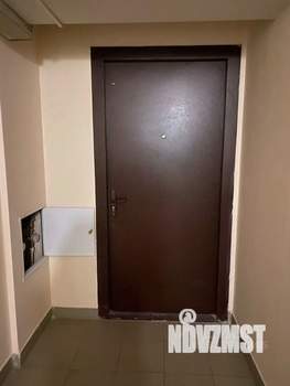 Студия квартира, вторичка, 112м2, 1/25 этаж