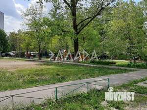 2-к квартира, вторичка, 54м2, 1/9 этаж