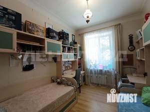 2-к квартира, вторичка, 57м2, 1/3 этаж