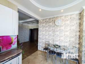 3-к квартира, вторичка, 80м2, 10/18 этаж