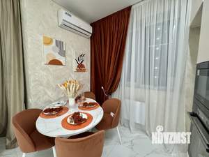 2-к квартира, вторичка, 64м2, 7/13 этаж